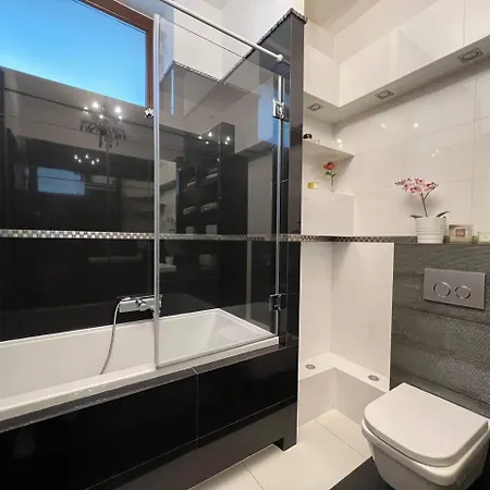 Апартаменты Cool 2-bedroom In Kazimierz Краков