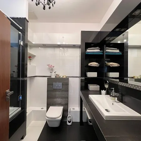 Cool 2-bedroom In Kazimierz Апартаменты *
